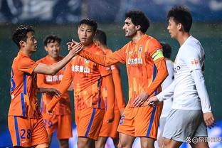 记者：浙江队今晚将时隔四年踏进黄龙球场，与浙江U21队热身